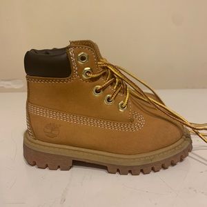 ❗️SOLD❗️USED Timberland toddler boots size 6.5